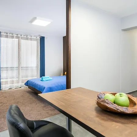 Luxury By Center Square